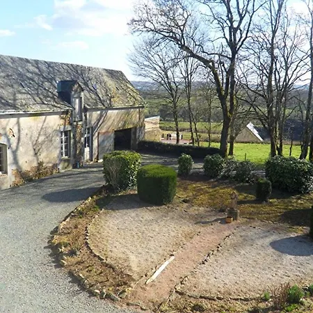 Refuge De Martin De Connee Mayenne * Saint-Martin-de-Connée