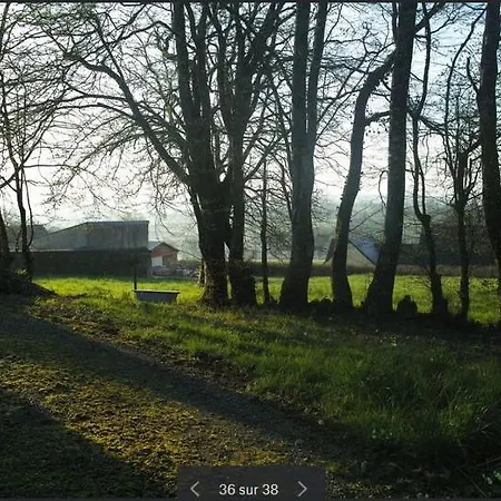 Refuge De Martin De Connee Mayenne לינה וארוחת בוקר